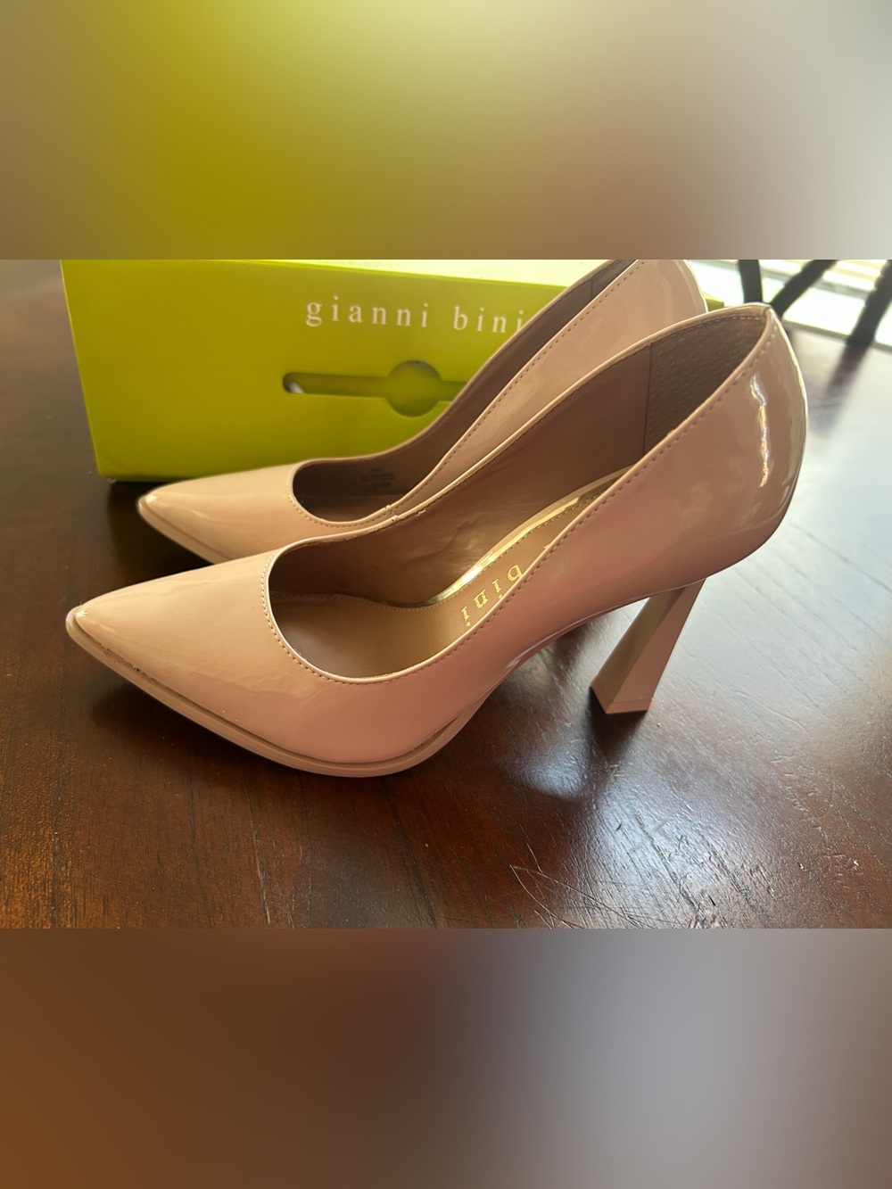 Gianni Bini Blush Patent Pointed-Toe Block Heel Pumps size 5.5